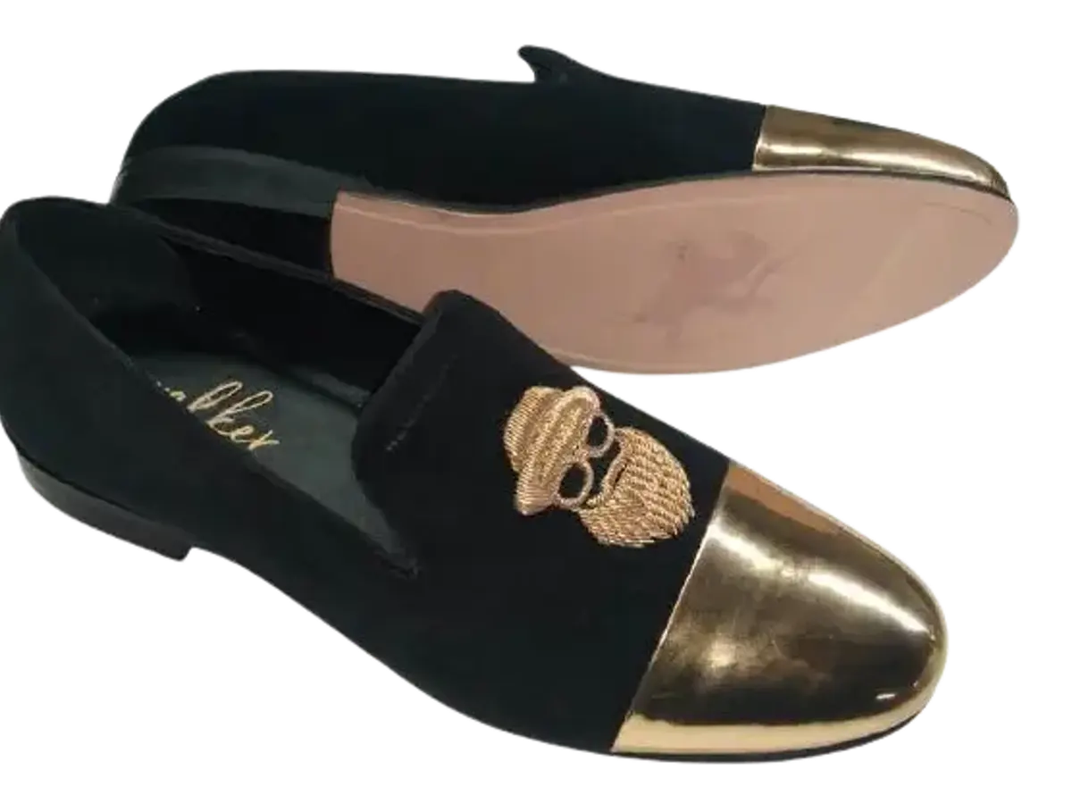 Noor Embroidered Juttis — Gold — view 3